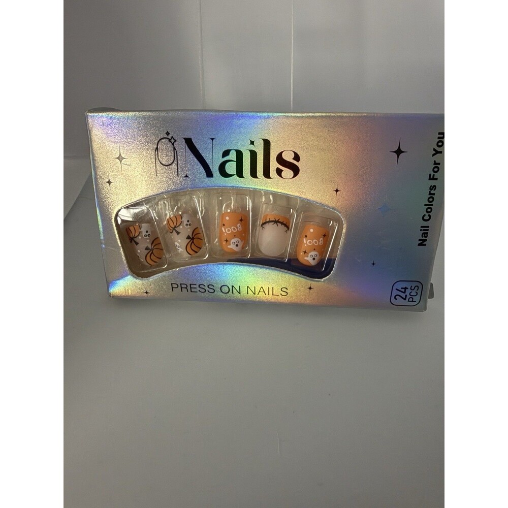 24 Pieces Halloween Themed Orange Tip Press-on Nails with Pumpkins and Ghosts